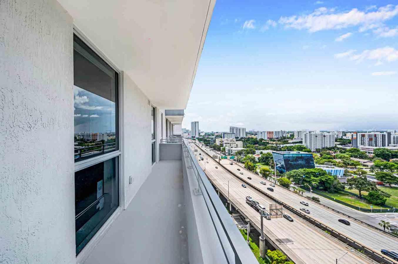 Amazing 3 Bed Unit In Dwntwn With Free Parking Appartamento Miami